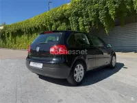 Usado VW Golf IV Trendline 102 CV (75 kW) 2004 Negro Berlina