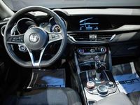 Usado Alfa Romeo Stelvio Executive 150 CV (110 kW) 2018 Rojo SUV