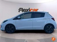 Usado Toyota Yaris Active 99 CV (72 kW) 2016 Blanco Utilitario