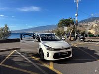 Usado Kia Rio 84 CV (61 kW) 2019 Blanco Berlina
