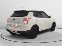 Usado SsangYong Tivoli 115 CV (84 kW) 2015 Blanco SUV