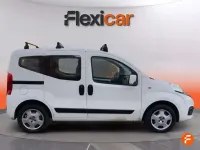 Usado Fiat Qubo Dynamic 80 CV (58 kW) 2017 Blanco Monovolumen