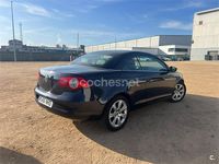Usado VW Eos 122 CV (89 kW) 2009 Negro Descapotable
