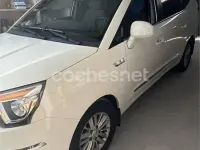Usado SsangYong Rodius Limited 178 CV (130 kW) 2018 Blanco Monovolumen