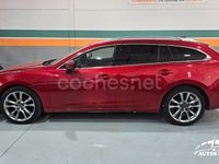 Usado Mazda 6 Style 150 HP (110 kW) 2017 Vermelho Carrinha