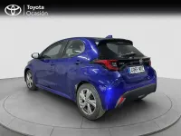 Usado Toyota Yaris Hybrid Active 116 CV (85 kW) 2024 Azul Berlina