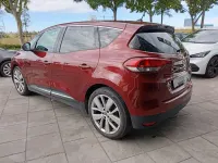 Usado Renault Scénic IV LIMITED 140 CV (102 kW) 2018 Granate Monovolumen