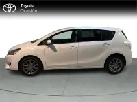 Käytetty Toyota Verso Advance 112 HP (82 kW) 2015 Valkoinen Tila-auto