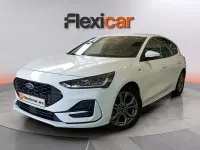 Usado Ford Focus ST-Line 125 CV (91 kW) 2022 Blanco Berlina