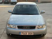 Usado Audi A3 Ambiente 125 CV (91 kW) 2002 Azul Utilitario