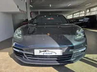 Usado Porsche Panamera Sport Turismo 462 CV (339 kW) 2018 Gris / plata Utilitario