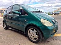 Usado Mercedes A160 Elegance 102 CV (75 kW) 1998 Verde Monovolumen