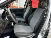 Usado Fiat Punto 60 CV (44 kW) 2007 Plateado Utilitario