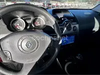 Usado Renault Mégane Extreme 120 CV (88 kW) 2006 Rojo Berlina