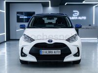 Usado Toyota Yaris Hybrid Active 116 CV (85 kW) 2022 Blanco Berlina