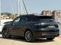 Usado Porsche Cayenne Turbo S E-Hybrid 680 CV (500 kW) 2023 Negro SUV