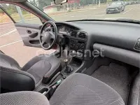 Usado Peugeot 406 110 CV (80 kW) 1998 Granate Berlina