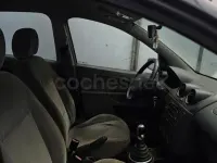 Usado Ford Fiesta Ambiente 68 CV (50 kW) 2004 Azul Utilitario