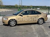 Usado Volvo S40 Momentum 136 CV (100 kW) 2007 Beige Berlina