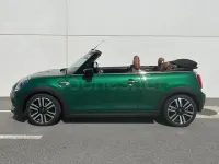 Usado Mini Cooper Cabriolet 136 CV (100 kW) 2020 Verde Descapotable