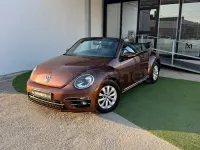 Usado VW Beetle Design 150 CV (110 kW) 2017 Marrón Utilitario