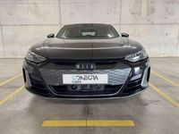 Usado Audi e-tron GT quattro Premium 350 kW (476 CV) 2023 Gris Berlina