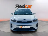Usado Kia Stonic Plus 101 CV (74 kW) 2021 Blanco SUV