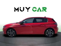 Usado Peugeot 308 Allure 131 CV (96 kW) 2022 Rojo Utilitario