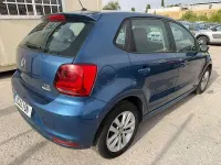 Usado VW Polo Edition 75 CV (55 kW) 2016 Azul Berlina
