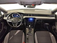 Usado VW Passat Alltrack 200 CV (147 kW) 2021 Blanco Familiar