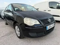 Usado VW Polo United 70 CV (51 kW) 2009 Negro Utilitario