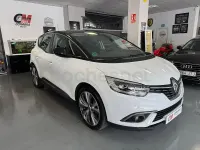 Usado Renault Scénic Zen 140 CV (102 kW) 2019 Blanco Monovolumen