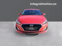 Usado Hyundai i30 95 CV (69 kW) 2020 Rojo Berlina