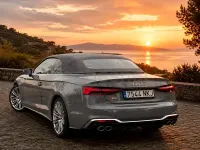 Usado Audi A5 Cabriolet Ambiente 354 CV (260 kW) 2020 Gris / plata Descapotable
