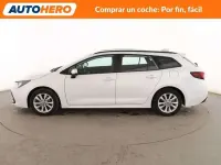 Usado Toyota Corolla Active 140 CV (102 kW) 2024 Blanco Familiar