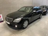 Usado Mercedes C200 136 CV (100 kW) 2008 Negro Berlina