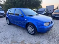 Usado VW Golf IV 110 CV (80 kW) 2002 Azul Berlina