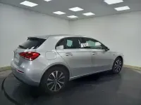 Usado Mercedes A250 220 CV (161 kW) 2021 Gris Berlina