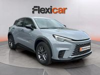 Usado Lexus LBX 136 CV (100 kW) 2025 Gris SUV