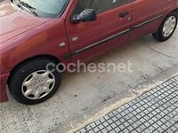 Usado Peugeot 106 60 CV (44 kW) 2002 Rojo Utilitario