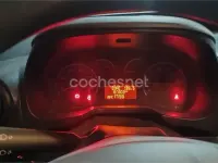 Usado Fiat Fiorino 75 CV (55 kW) 2015 Rojo Monovolumen