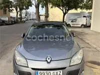 Usado Renault Mégane Dynamique 130 CV (95 kW) 2010 Gris / plata Berlina