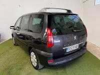 Usado Peugeot 807 120 CV (88 kW) 2007 Negro Monovolumen