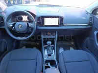 Usado Skoda Karoq Selection 150 CV (110 kW) 2024 Gris / plata SUV