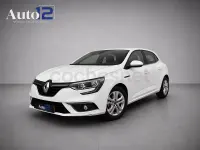 Usado Renault Mégane IV Intens 100 CV (73 kW) 2017 Blanco Berlina