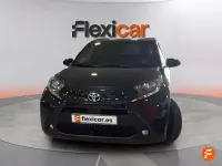 Usado Toyota Aygo 72 CV (52 kW) 2024 Negro