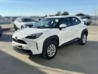Usado Toyota Yaris Cross Business Edition 116 CV (85 kW) 2024 Blanco SUV