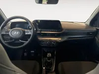 Nuevo Hyundai i20 Blackline 90 CV (66 kW) 2026 Verde Utilitario