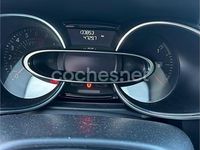 Usado Renault Clio GrandTour LIMITED 90 CV (66 kW) 2018 Rojo Familiar