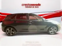 Usado Hyundai i30 N Line 120 CV (88 kW) 2024 Gris / plata